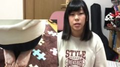 Perfect Japanese Teen Girl Flashes Her Feet In Seiza Position