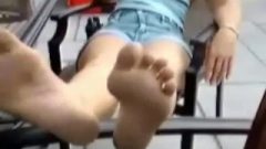 Donna’s Dirty Feet