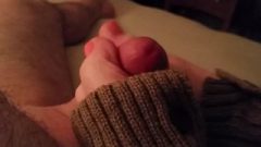 Leg Warmer Footjob With Cum-Shot