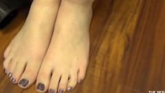 Blonde Teen Girl Takes Off Her Socks To Show Off Her Unbelievable Pretty Feet