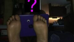 Ebony Feet 18yo Self-recording Her Soles