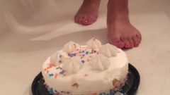 Sweet Stinky Feet Squish Cake Between Toes