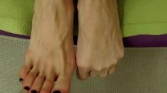 Jas Crazy Long Toes 5