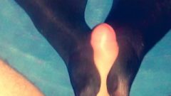 Kinky Girl Mari Wear And Do Footjob In Stockings – MariLewdVi