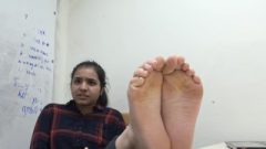 Bangladesh Candid College Feet Toes & Soles 4K Duration Preview