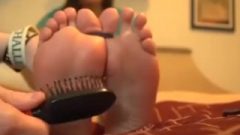 BBW Amateur Feet Tickle