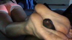 Arched Soles Footjob Leads To Huge Cum-Shot