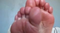 Steamy Oiled Feet