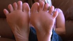 Kandi Sensual Feet